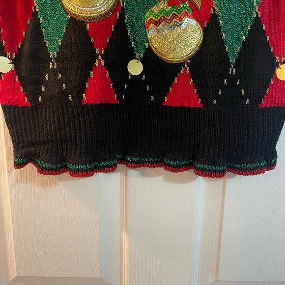 NWT Misses Christmas Sweater - Picture 6 of 6